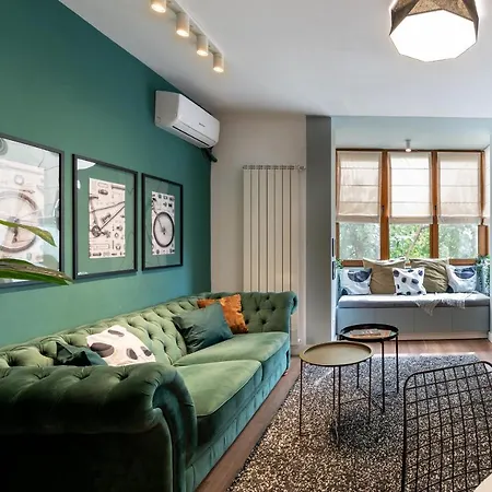 Downtown Retreat: Spacious 2-Br By Unirii Square-2